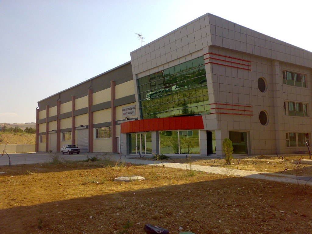 Hacettepe Üniversitesi Beytepe Kampüsü Otomotiv Mühendisliği Bölümü Bina İnşaatı